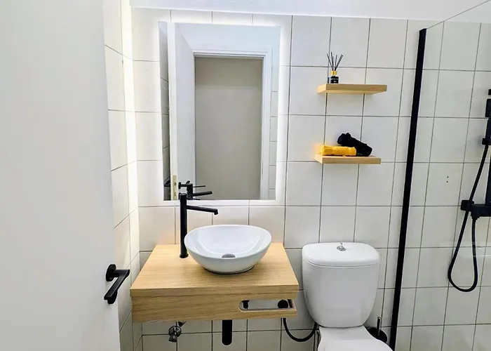 Cityzen Alley - Urban Hideaway Apartment